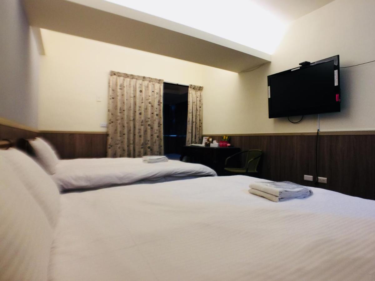 Love Feng Jia Apartment Hotel Taichung Exterior photo