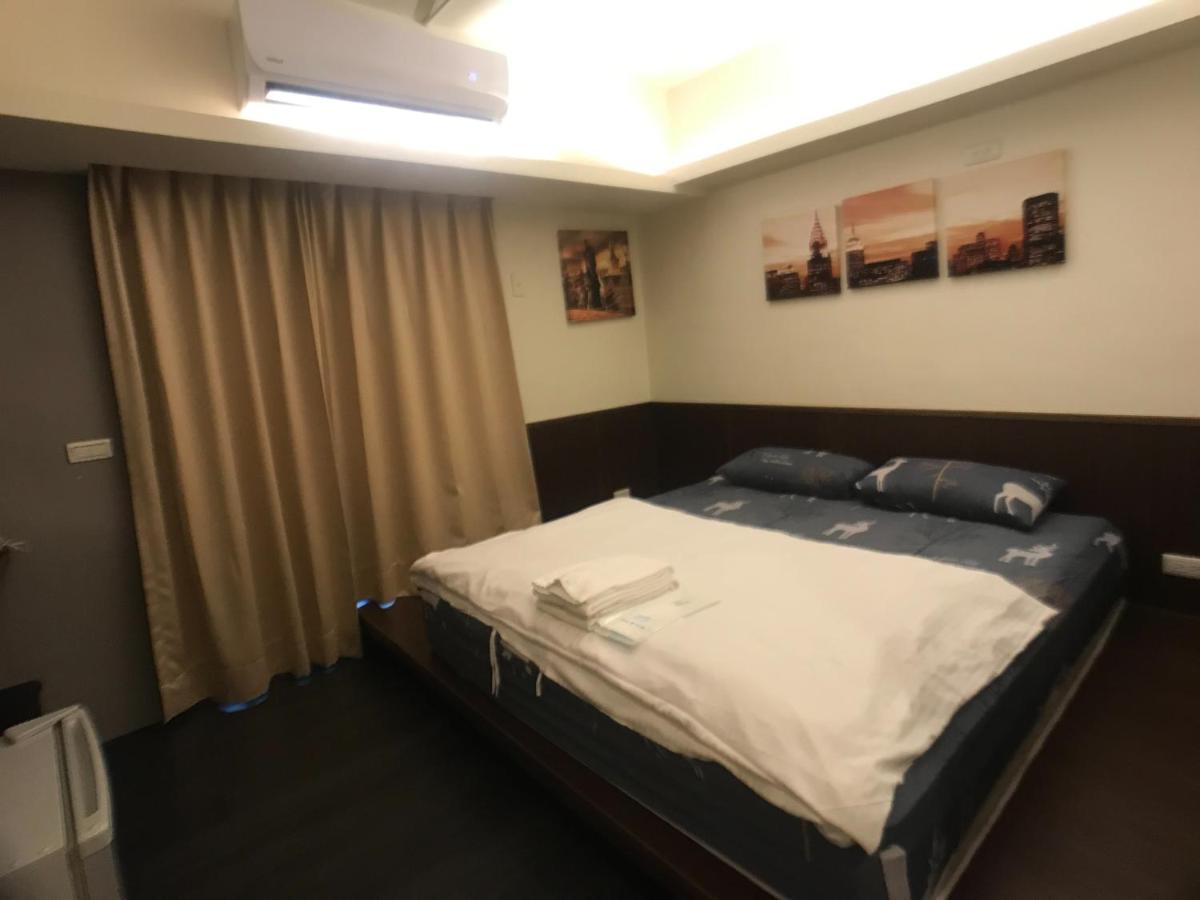 Love Feng Jia Apartment Hotel Taichung Exterior photo